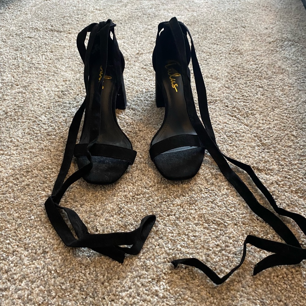 Lulus tie up heels